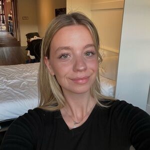 Meet your Posher, Noémie